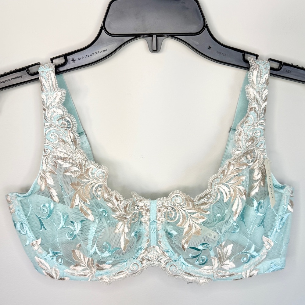 Soma NWT Sensuous Lace Unlined Underwire Bra in Eggshell Blue Light Nude 38DD